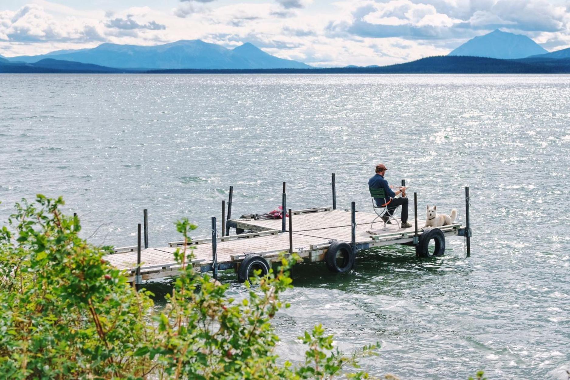 Little Atlin Lodge Tagish Exterior photo