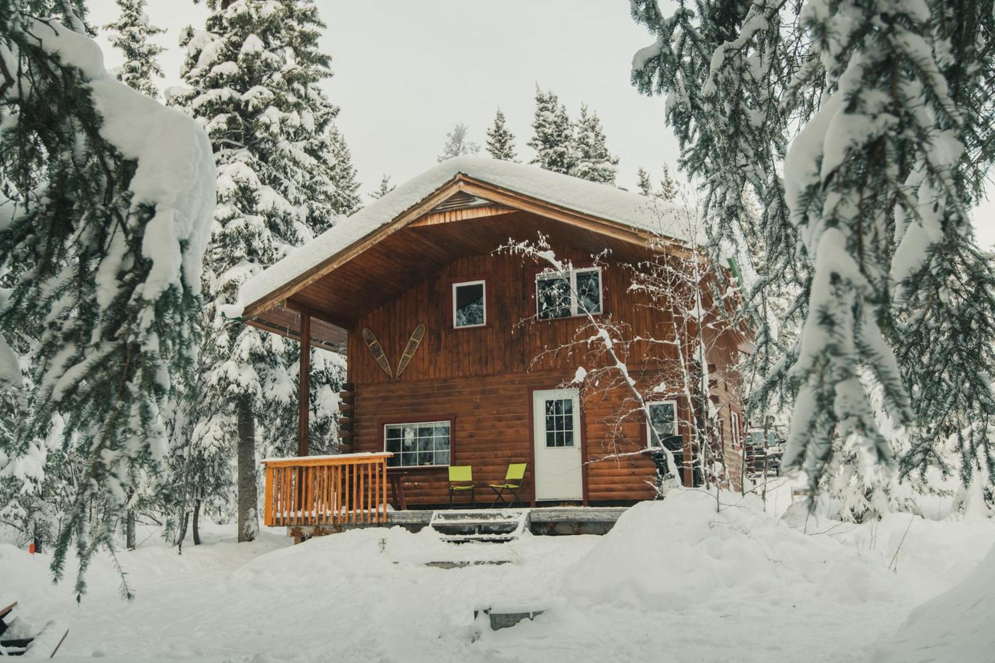 Little Atlin Lodge Tagish Exterior photo